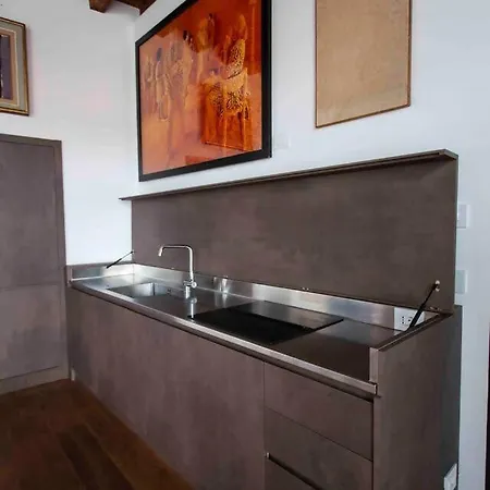 Casa de hóspedes Con Vista Art&charme In Alta