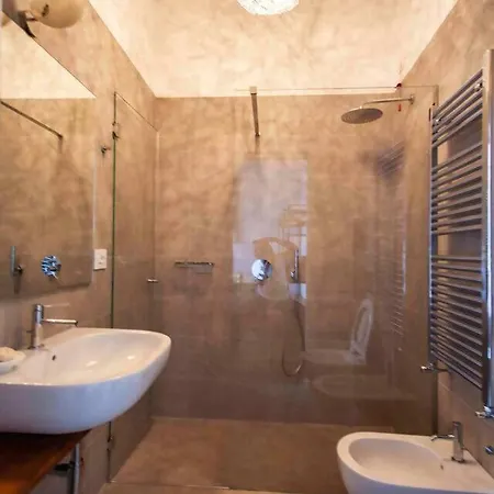 Konukevi Con Vista Art & Charme In Citta Alta Bergamo