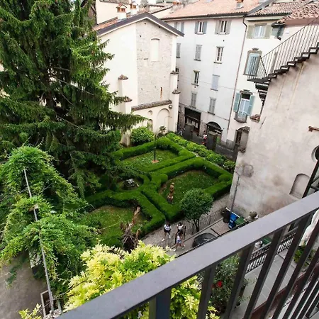 Con Vista Art & Charme In Citta Alta Bergamo