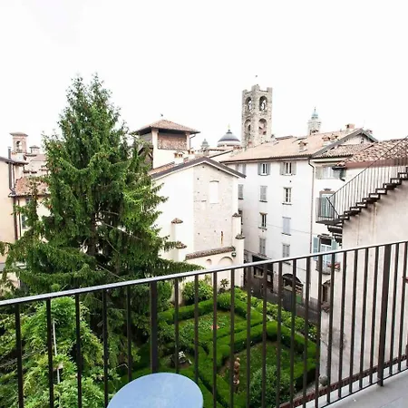 Con Vista Art & Charme In Citta Alta 4* Bergamo